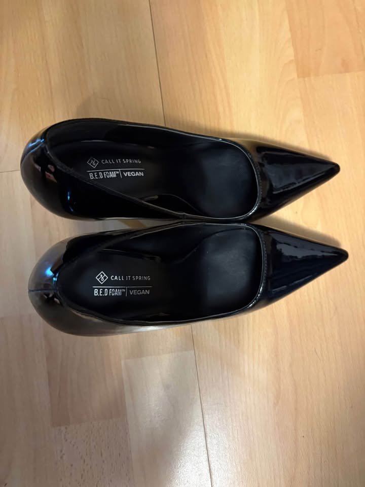 Black heels - photo 3
