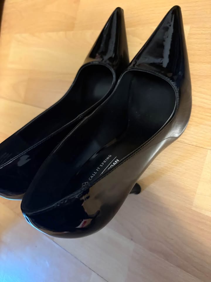 Black heels - photo 4