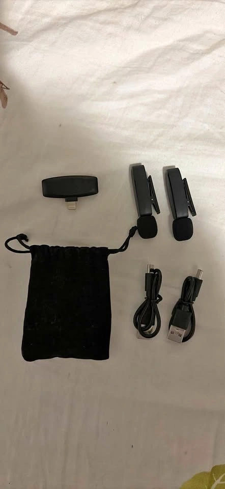 IPhone Lav Mics