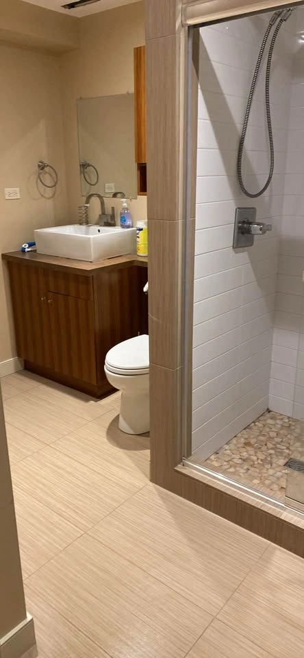 Private room for rent