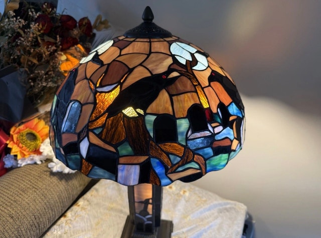 Raven in Graveyard Tiffany Style Stained Glass Table Lamp - photo 3