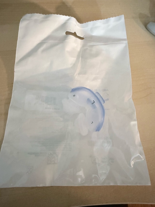 New Sealed ResMed AirFit P10 Pillow - photo 3