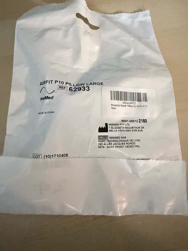 New Sealed ResMed AirFit P10 Pillow - photo 4