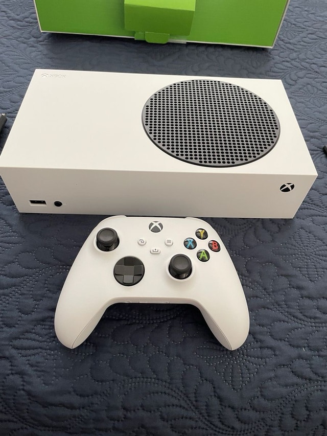 Xbox Series S - photo 3
