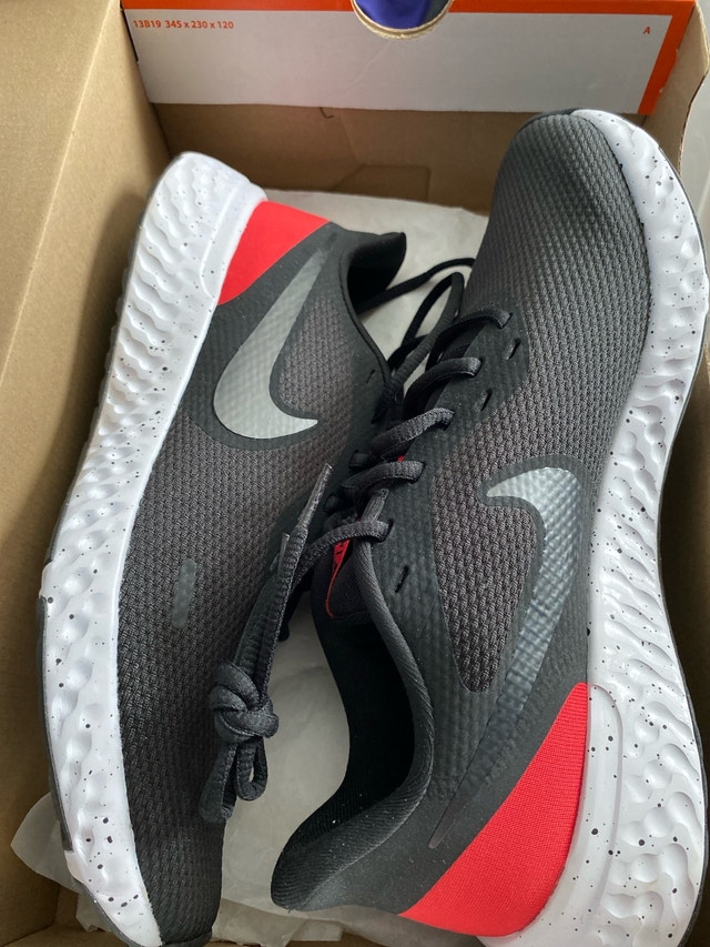 Nike Revolution 5 - photo 2