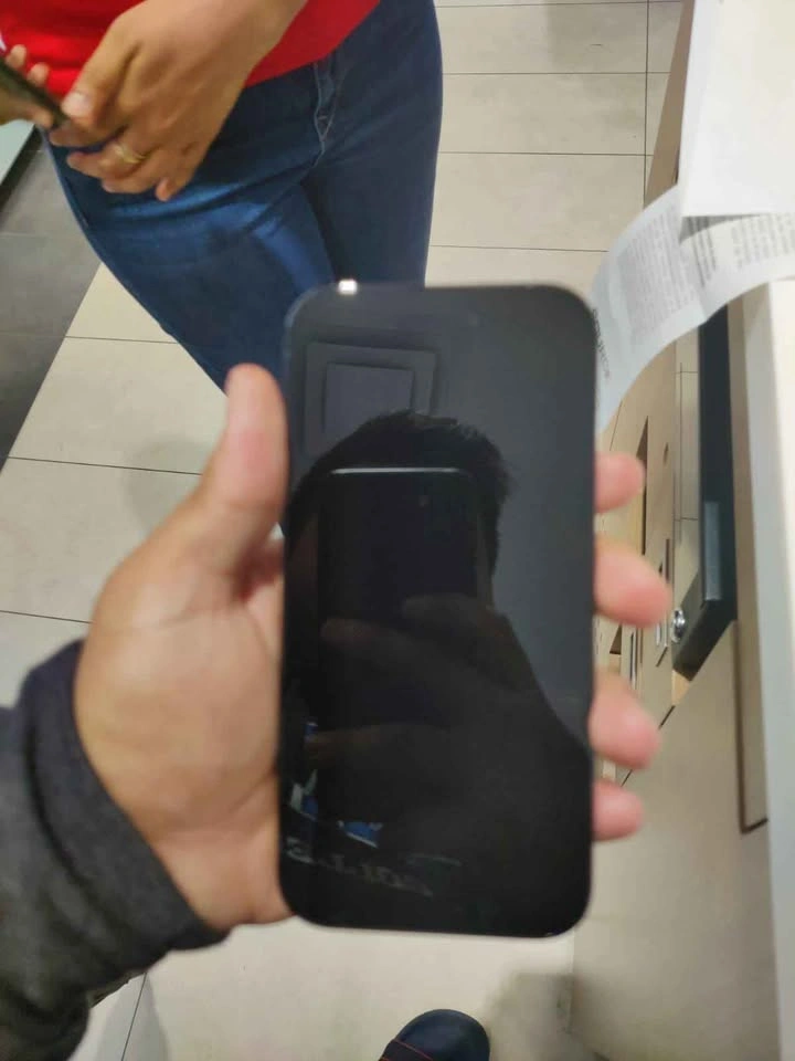 iPhone 14 Pro 256GB Space Black - photo 3
