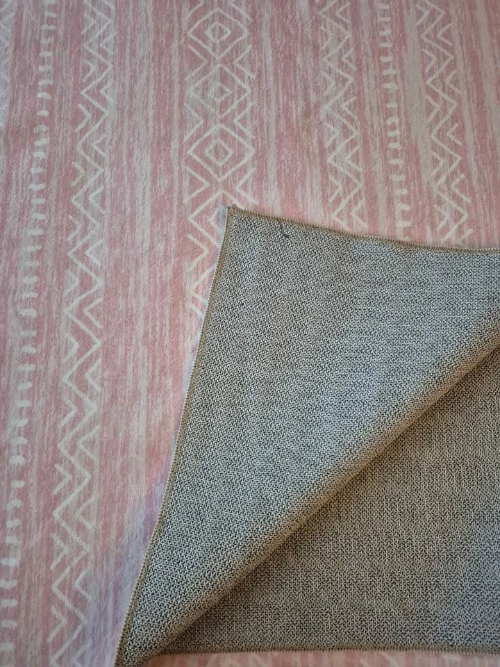 New 7 X 9 Area Carpet - photo 3