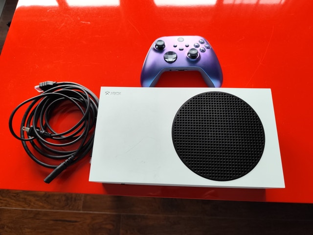 Xbox Series S w/games