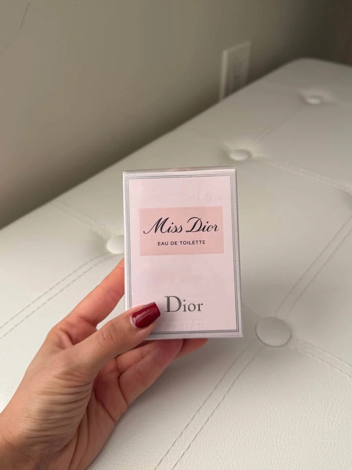 MISS DIOR PERFUME