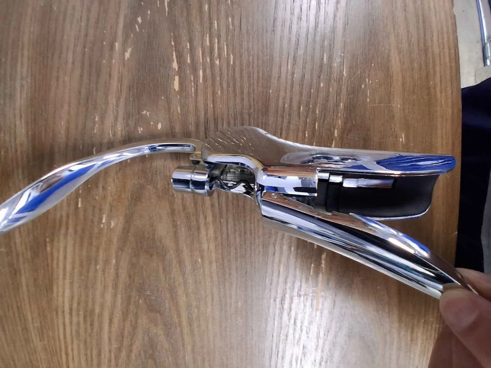 Chrome Rabbit-Style Lever Wine Opener - photo 2