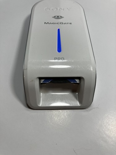 Sony MemoryStick USB Card Reader MSAC-US40 + 2x Adapter + 2GB - photo 2