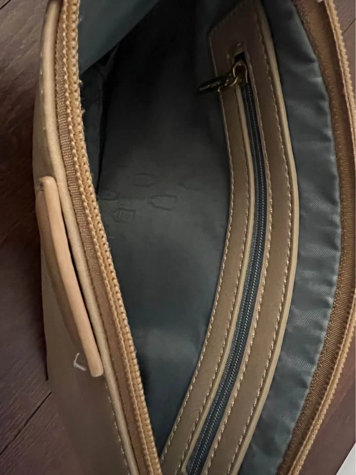 Vegan Leather Crossbody Bag or Clutch - photo 2