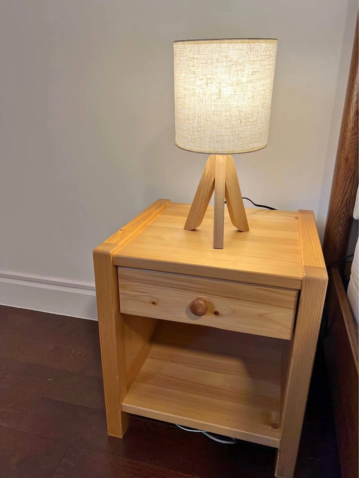 2 x small wooden tripod table lamps