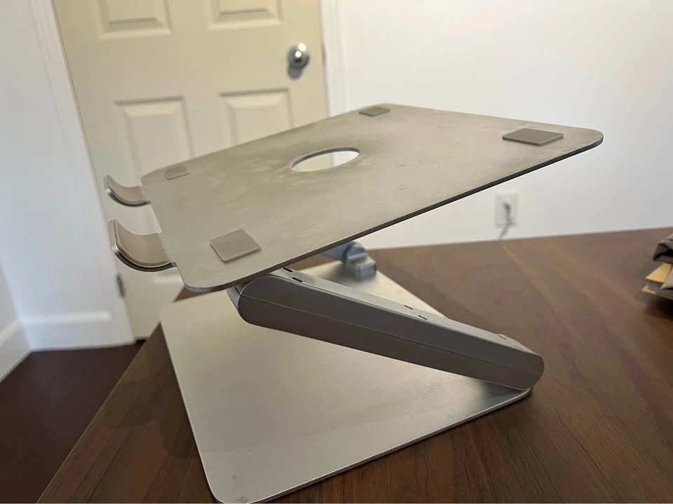 Adjustable Laptop Stand for 10-17.3” laptops - photo 3