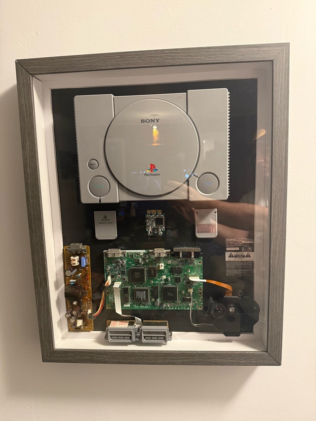 PlayStation 1 shadow box art - photo 3