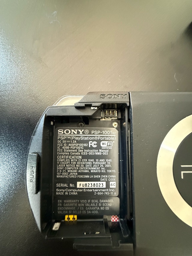PSP Console and games - photo 3