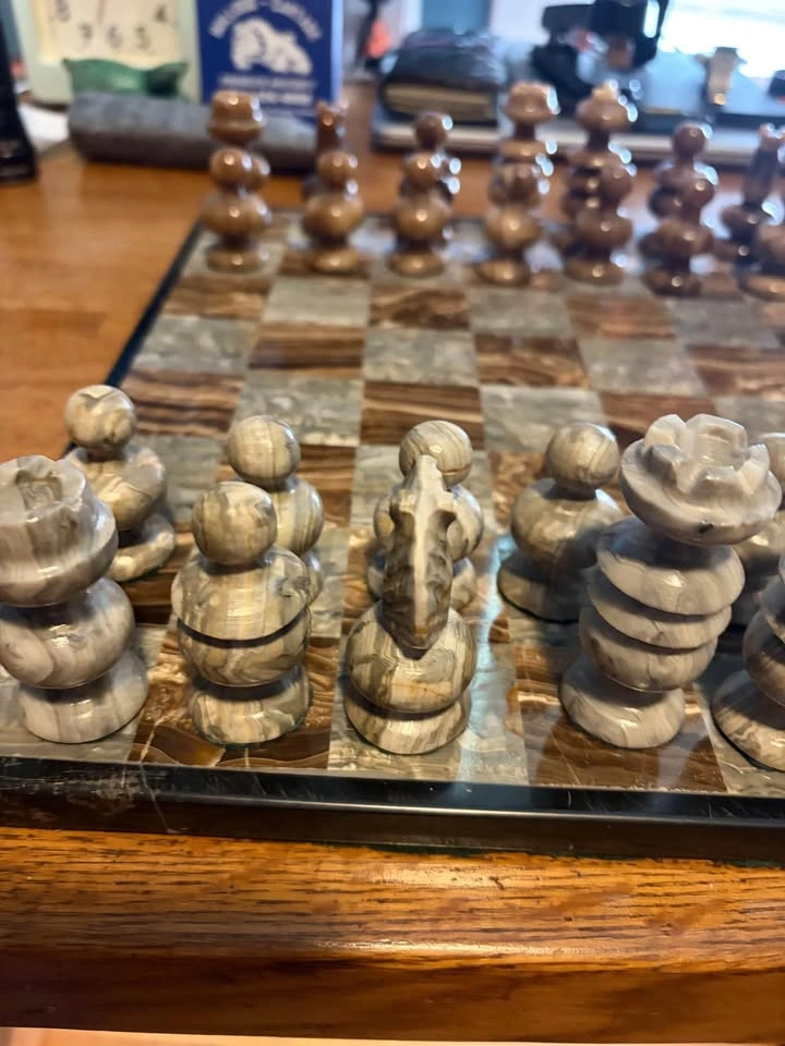 Onyx Marble Chess Set 13 inches square - photo 3
