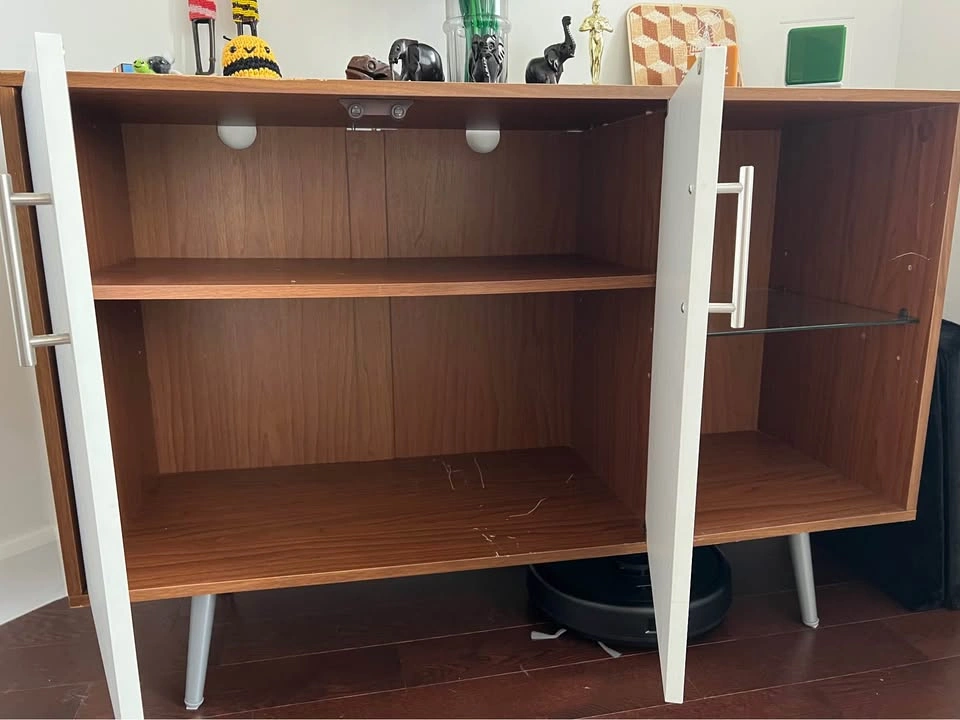 Mid century 2-door sideboard/cabinet/TV stand - photo 2