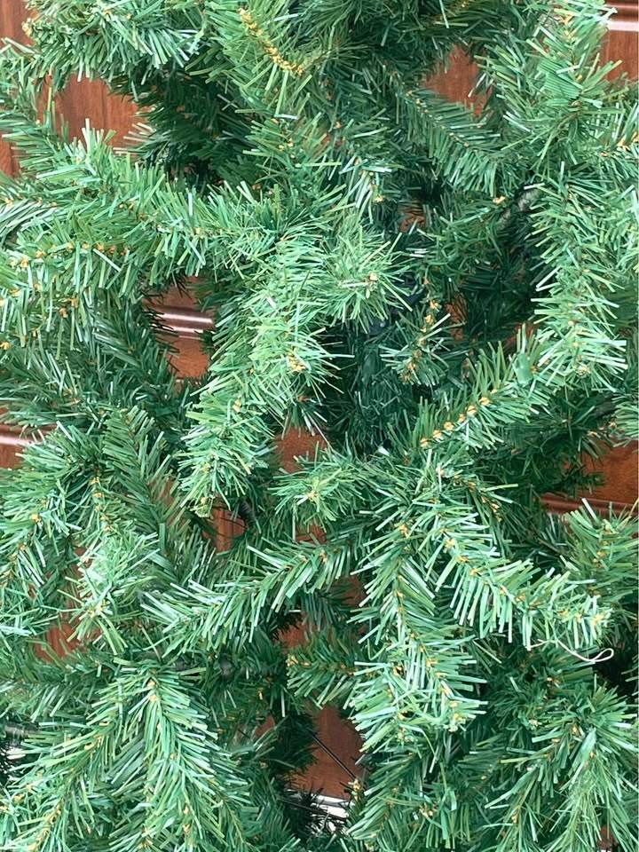 6ft Artificial Christmas Tree with Metal Stand - photo 2