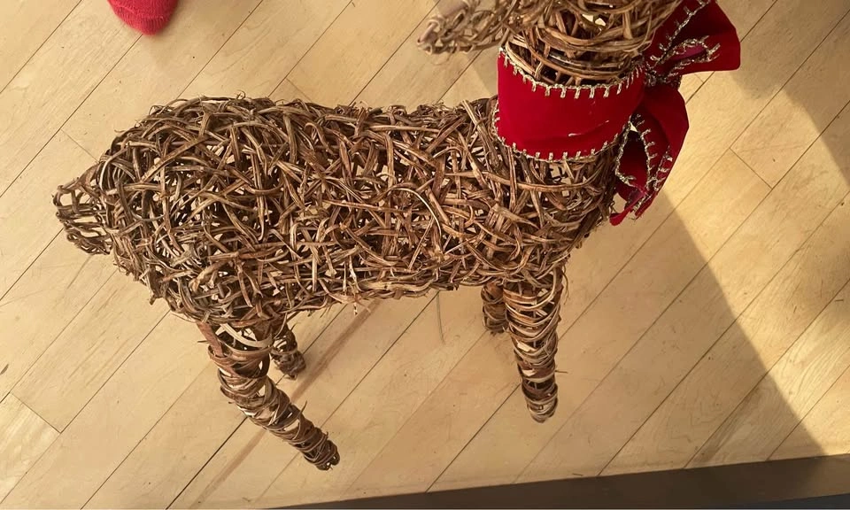 32” tall total height wicker reindeer - photo 5