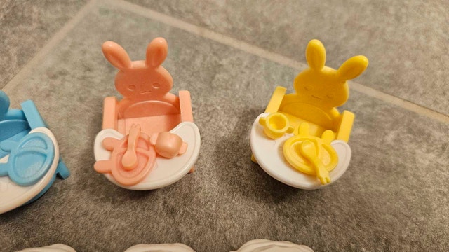 Sylvanian Families Triplets Care Set - photo 2