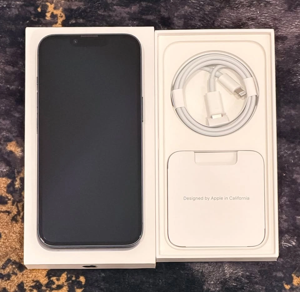 Brand New, Unused, Open Box Apple iPhone 14 - Firm Price - photo 2