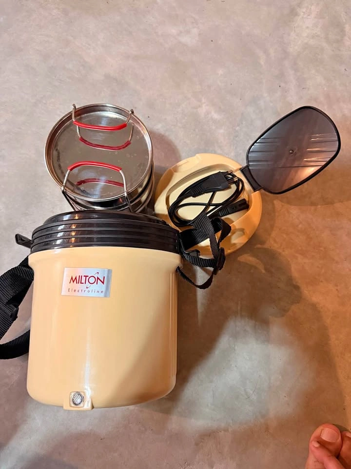 Milton Electroline Electric Lunch Box- never used