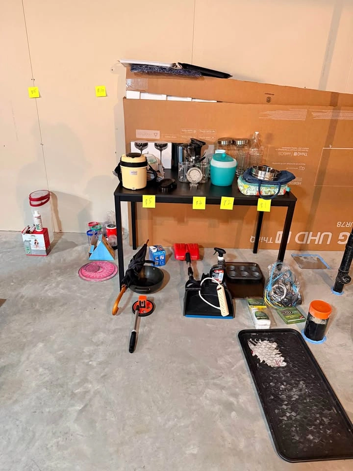 GARAGE SALE – EVERYTHING $1–$10!