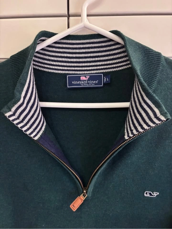 Vineyard Vines Men’s Forest Green Quarter-Zip Sweater large - photo 4
