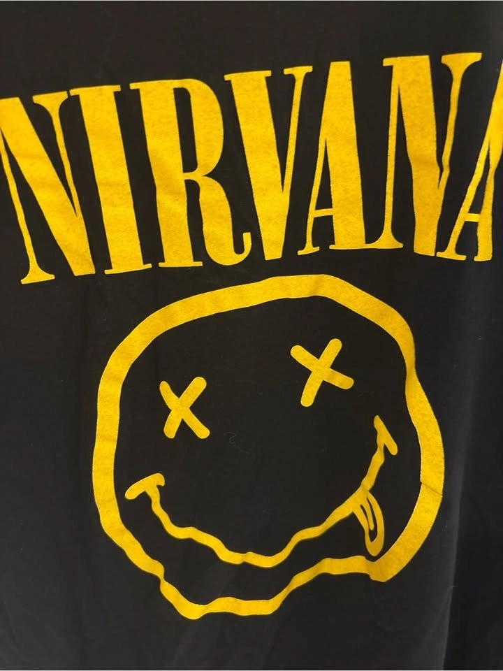 Nirvana mens Black T-Shirt with Yellow Graphic xl - photo 2