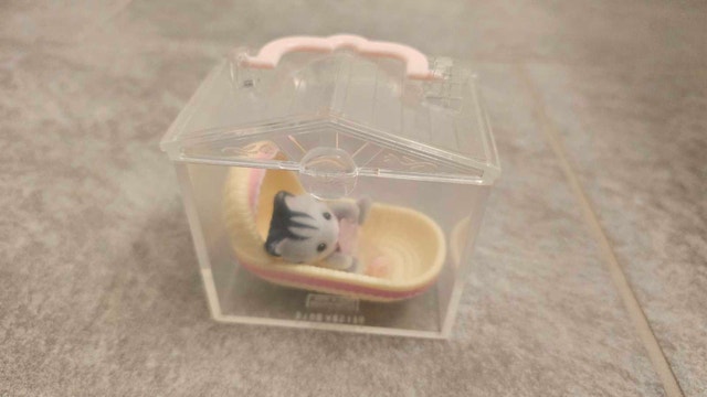 Sylvanian Families Baby Carry Case – Cat in Cradle - photo 3