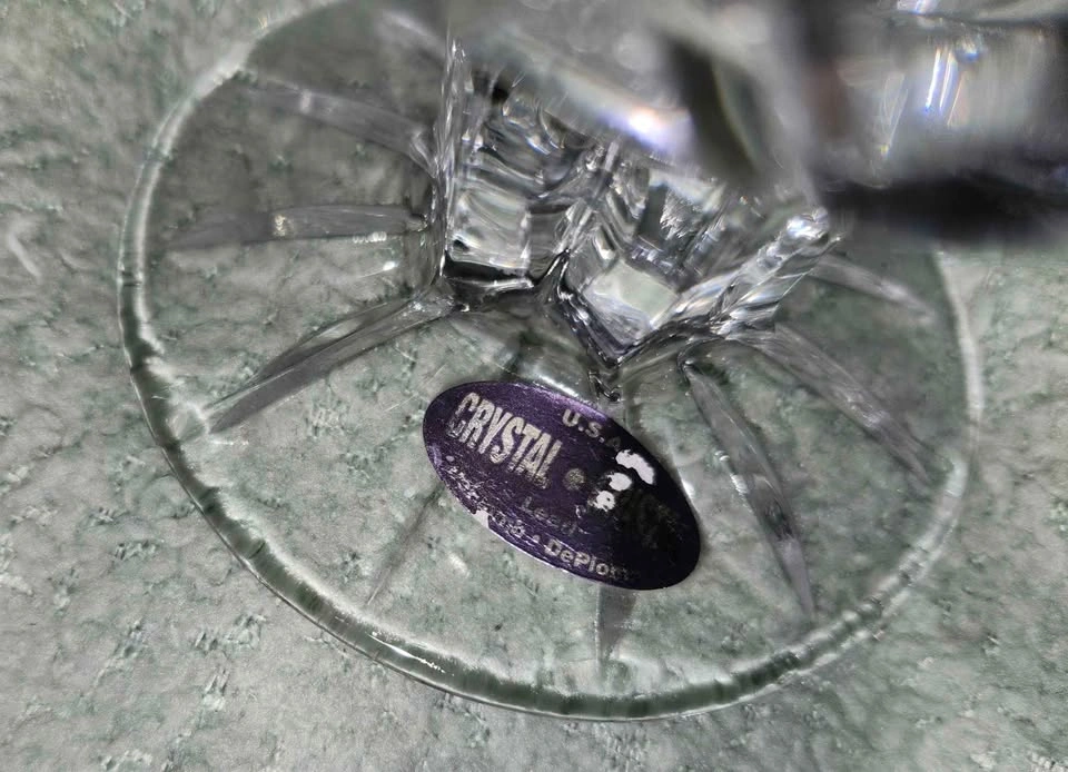 U.S.A. Lead Crystal Footed Vase - photo 4
