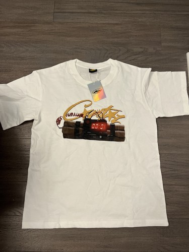 CORTEIZ T SHIRT SIZE SMALL WITH TAGS BRAND NEW