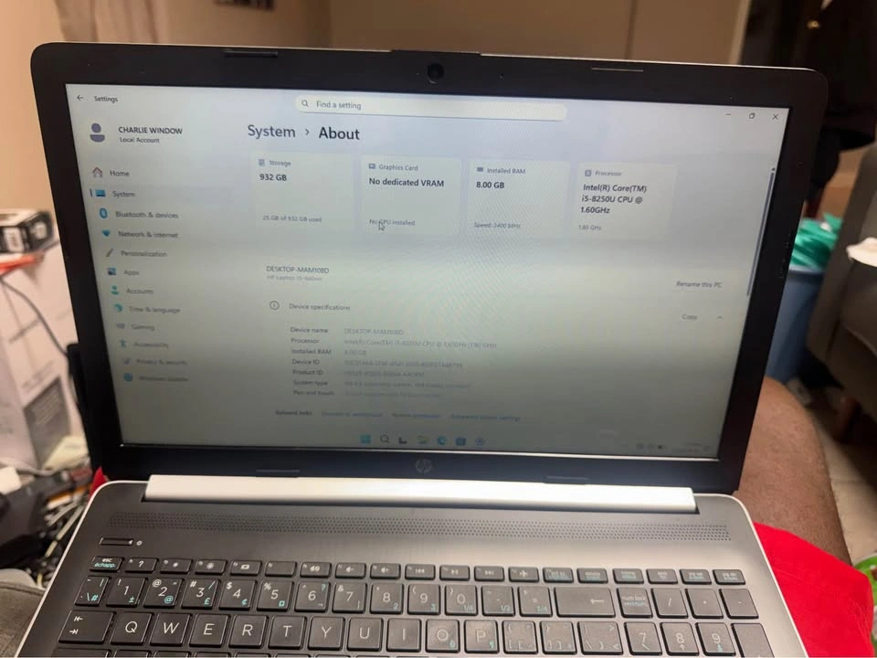 HP 15.6" Touchscreen Laptop Intel Core i5 / 8GB RAM / 1TB HDD - photo 4