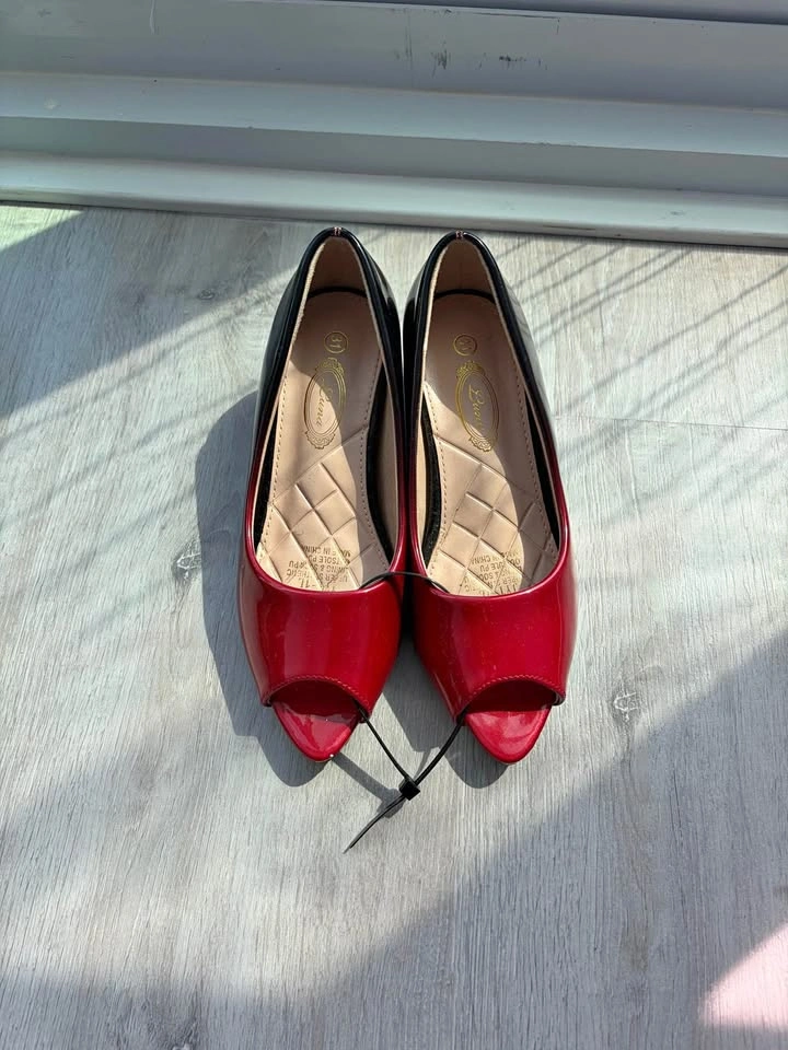 Luna Ombre Red and Black Peep Toe Block Heels