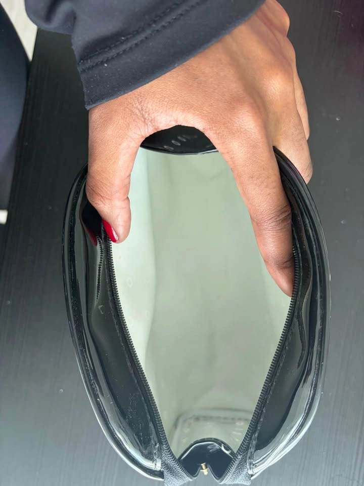 Lancôme Black Polka Dot Makeup Bag - photo 3