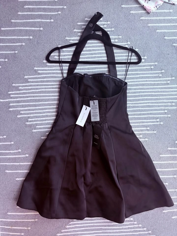 Dynamite Silk Black Halter dress - photo 2