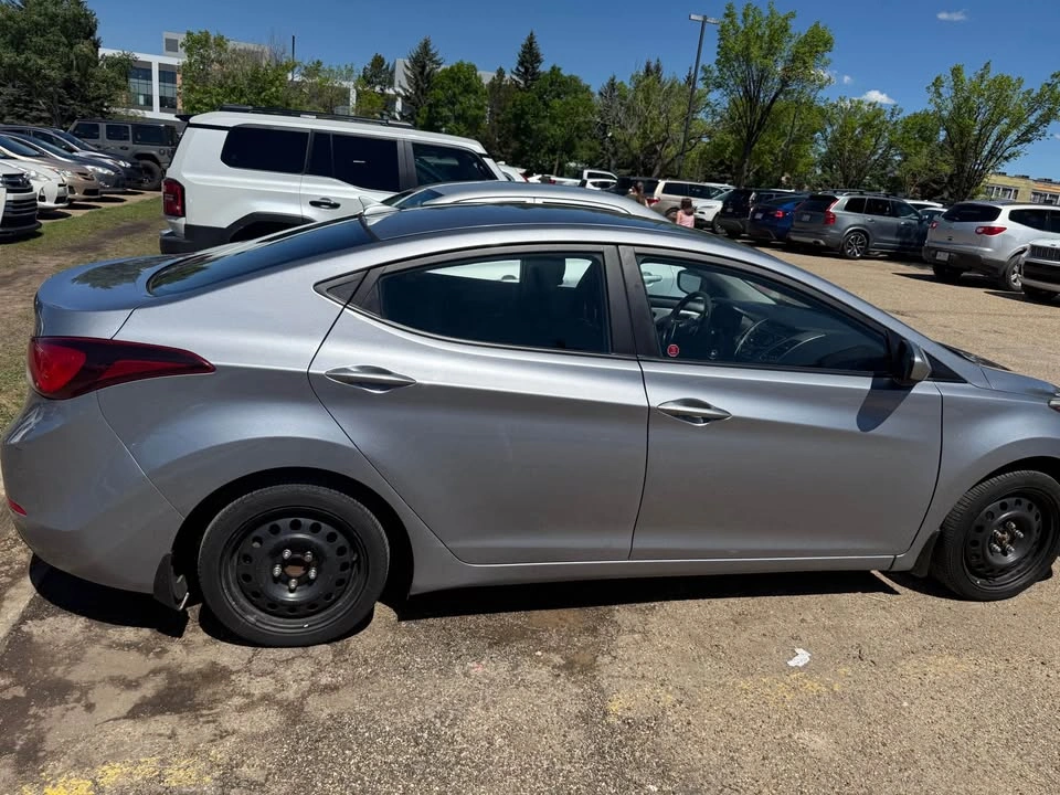 2015 Hyundai Elantra SE – 1.8L – Fully Inspected Rebuilt Title - photo 4