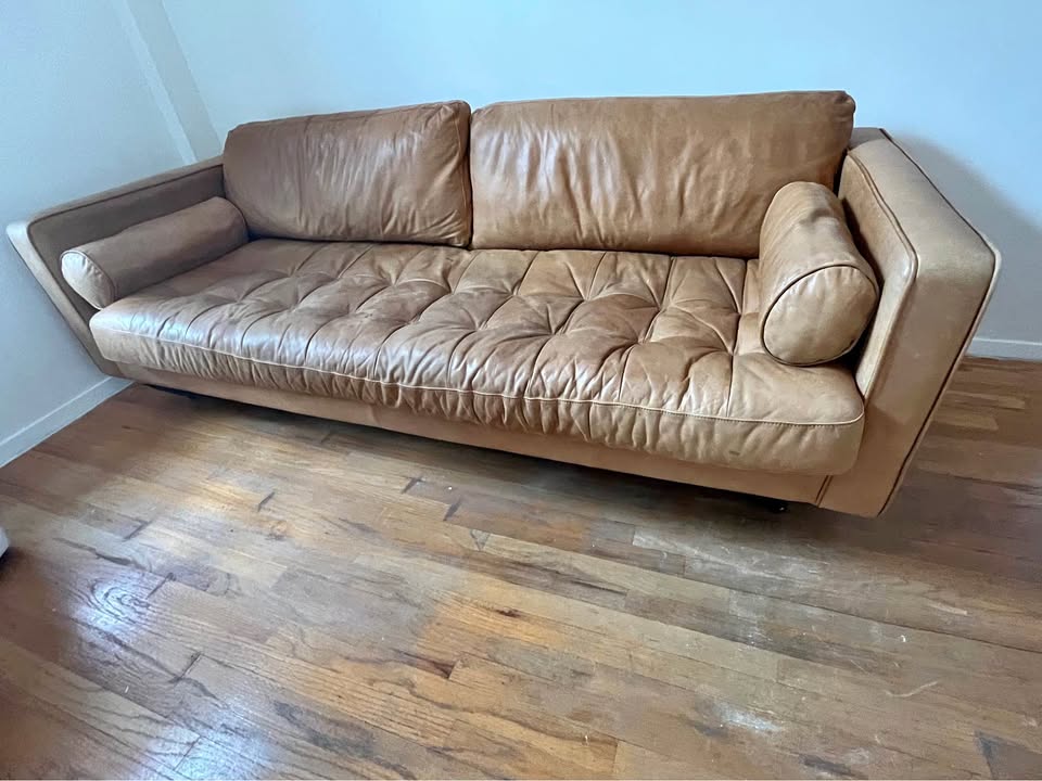 Article Sven Sofa