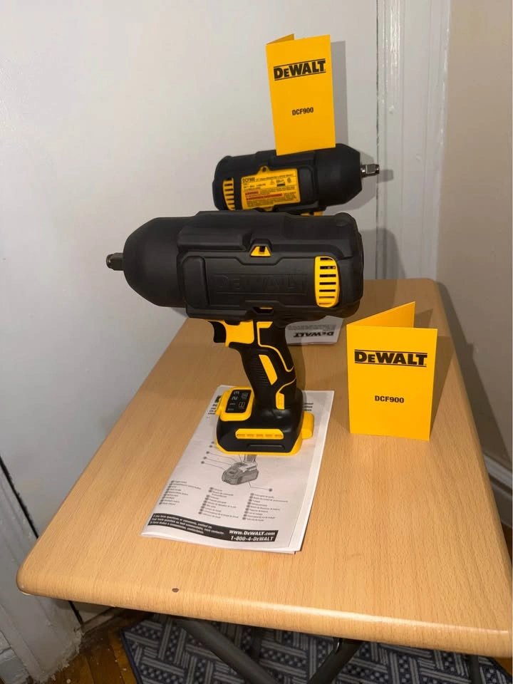 DEWALT DCF900 20V 1/2" High Torque Impact Wrench + Cover - photo 4