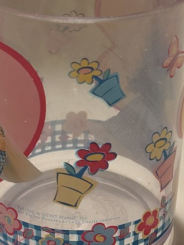 Vintage 90s Home Presence Barbie Cup Canada Montreal Plastic - photo 4