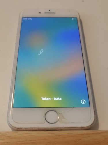 2 iPhone 8 Phones Only Parts Bundle - photo 4