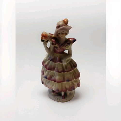 Vintage Occupied Japan Colonial Lady Porcelain Figurine Rare - photo 2
