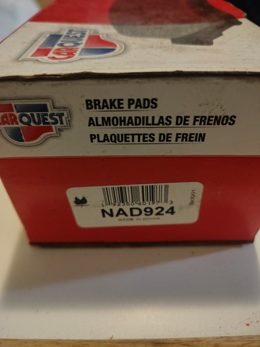 CARQUEST/Drive Works NAD924 - Disc Brake Pad Set only 1 Pair