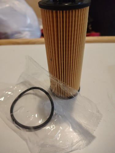 Carquest Standard R94010 Oil Filter - 11-24 Chrysler, Dodge, Jee - photo 3