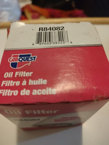 Carquest Standard Oil Filter: R84082
