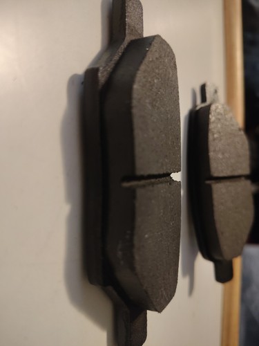 Wearever Silver Brake Pads Malibu Cobalt HHR G5 Saturn Aura - photo 3