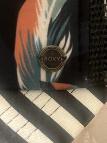 Roxy Floral Black Cap Mesh Snapback - photo 2
