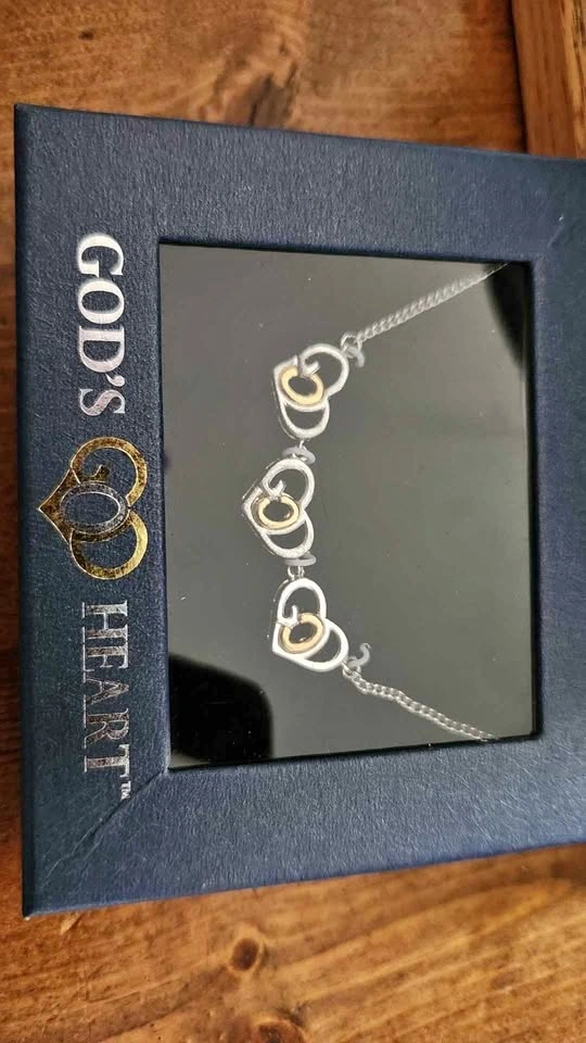God's Heart Triple Heart Necklace