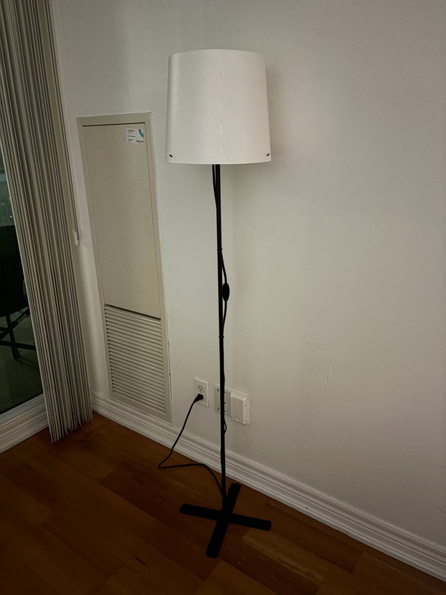 Modern Floor Lamp - photo 3